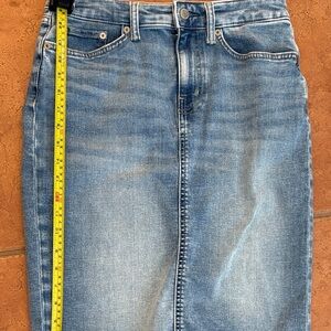 Ralph Lauren Blue Denim Skirt, size 2